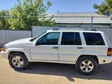Jeep Grand Cherokee 1993 года за 2 300 000 тг. в Актобе – фото 3