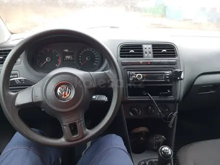 Volkswagen Polo 2015 года за 3 800 000 тг. в Караганда – фото 9