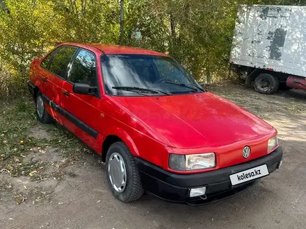 Volkswagen Passat 1992 года за 1 100 000 тг. в Караганда – фото 3