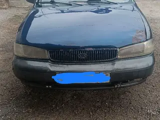 Kia Clarus, 1996