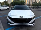 Hyundai Elantra 2022 года за 9 999 999 тг. в Астана
