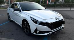 Hyundai Elantra 2022 года за 9 999 999 тг. в Астана – фото 3