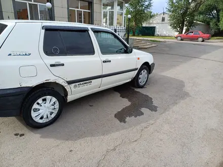 Volkswagen Golf 1993 года за 800 000 тг. в Щучинск – фото 5