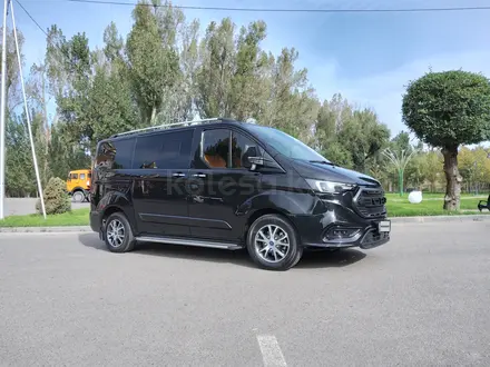 Hyundai Staria 2024 года за 26 700 000 тг. в Алматы – фото 15