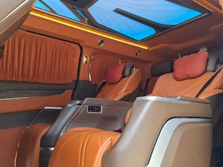 Hyundai Staria 2024 года за 26 700 000 тг. в Алматы – фото 11