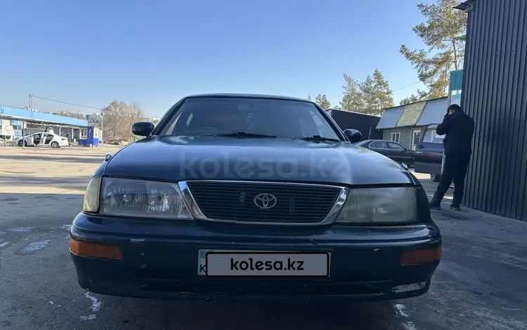 Toyota Avalon 1996 года за 1 500 000 тг. в Алматы