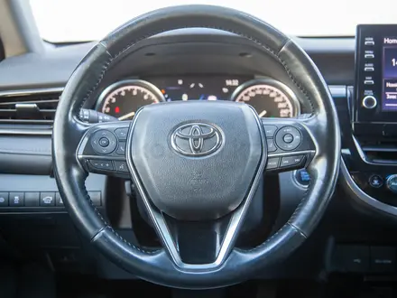 Toyota Camry Prestige 2023 года за 15 790 000 тг. в Алматы – фото 13