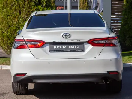 Toyota Camry Prestige 2023 года за 15 790 000 тг. в Алматы – фото 5
