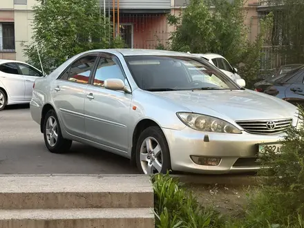 Toyota Camry 2004 года за 7 000 000 тг. в Алматы – фото 22