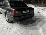 Mercedes-Benz C 200 1994 годаүшін2 000 000 тг. в Караганда – фото 5