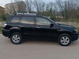 Mitsubishi Outlander 2003 года за 5 200 000 тг. в Алматы – фото 3