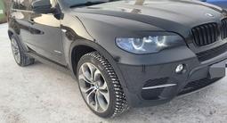 BMW X5 2012 годаүшін6 600 000 тг. в Актобе – фото 2