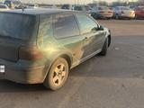 Volkswagen Golf 1998 годаүшін1 650 000 тг. в Караганда – фото 4