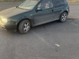 Volkswagen Golf 1998 годаүшін1 650 000 тг. в Караганда – фото 2