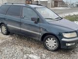 Mitsubishi Space Wagon 2001 годаfor2 300 000 тг. в Тараз