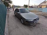 Opel Vectra 1997 года за 1 300 000 тг. в Жетысай – фото 2