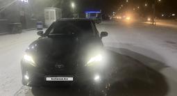 Toyota Camry 2018 года за 14 900 000 тг. в Атырау – фото 2