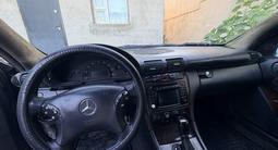 Mercedes-Benz C 240 2001 года за 1 600 000 тг. в Актау – фото 5