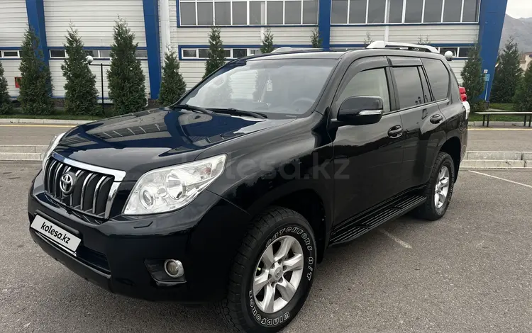 Toyota Land Cruiser Prado 2013 года за 16 800 000 тг. в Алматы