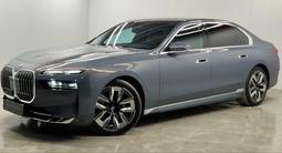 BMW 740 XDrive 3.0 2022 года за 47 000 000 тг. в Алматы