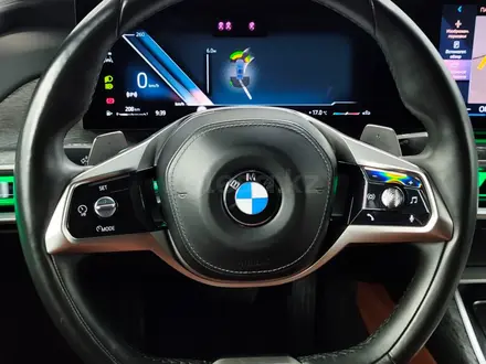 BMW 740 XDrive 3.0 2022 года за 47 000 000 тг. в Алматы – фото 12
