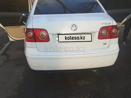 Volkswagen Polo 2008 года за 3 000 000 тг. в Алматы – фото 4