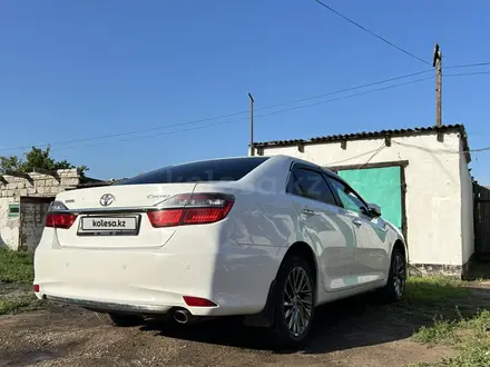 Toyota Camry 2014 года за 10 600 000 тг. в Павлодар – фото 2