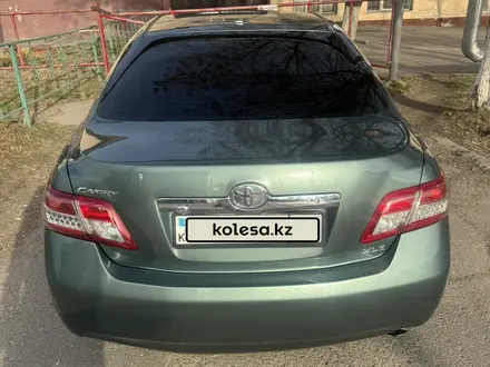 Toyota Camry 2011 года за 6 800 000 тг. в Шымкент – фото 9
