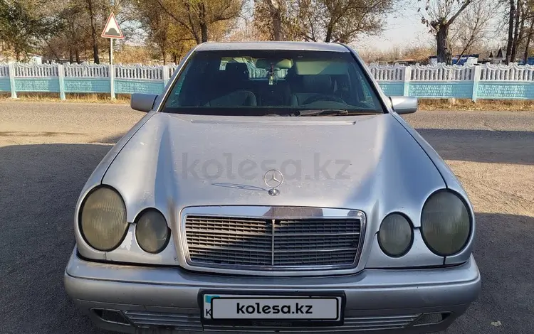 Mercedes-Benz E 230 1996 годаfor2 500 000 тг. в Абай (Абайский р-н)