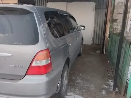 Honda Odyssey 2000 года за 4 000 000 тг. в Семей – фото 3