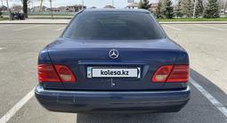 Mercedes-Benz E 230 1997 года за 2 350 000 тг. в Талдыкорган – фото 5