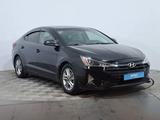 Hyundai Elantra 2018 года за 6 190 000 тг. в Астана – фото 3