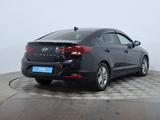 Hyundai Elantra 2018 года за 6 190 000 тг. в Астана – фото 5