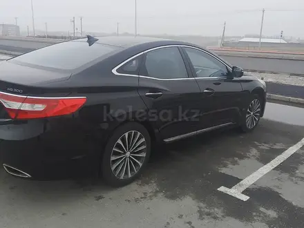 Hyundai Grandeur 2013 года за 9 200 000 тг. в Тараз – фото 2