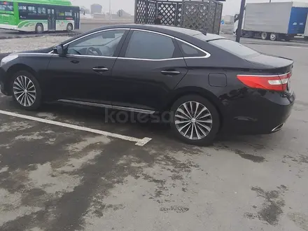 Hyundai Grandeur 2013 года за 9 200 000 тг. в Тараз – фото 3