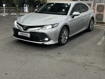 Toyota Camry 2019 годаүшін15 500 000 тг. в Шымкент