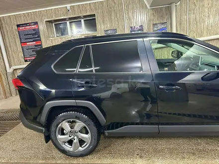 Toyota RAV4 2020 года за 14 500 000 тг. в Караганда – фото 7