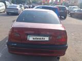 Toyota Avensis 1999 годаүшін2 100 000 тг. в Алматы