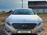 Hyundai Sonata 2015 года за 6 850 000 тг. в Темиртау – фото 3