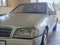 Mercedes-Benz C 180 1995 годаүшін1 550 000 тг. в Семей