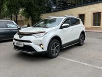 Toyota RAV4 2018 годаүшін16 900 000 тг. в Алматы