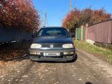 Volkswagen Golf 1992 года за 1 400 000 тг. в Есик – фото 4