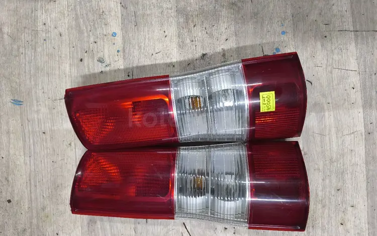 Задние фонарь toyota lite ace за 45 000 тг. в Алматы