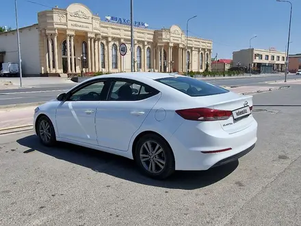 Hyundai Elantra 2017 года за 8 300 000 тг. в Туркестан – фото 3