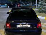 Audi A4 1998 года за 1 800 000 тг. в Тараз – фото 4