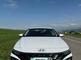 Hyundai Elantra 2023 года за 9 500 000 тг. в Алматы