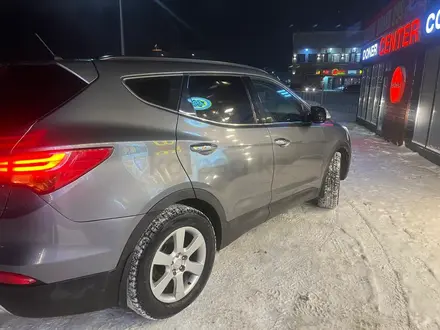 Hyundai Santa Fe 2014 года за 9 200 000 тг. в Караганда – фото 3