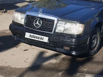 Mercedes-Benz E 260 1992 года за 1 500 000 тг. в Семей – фото 2