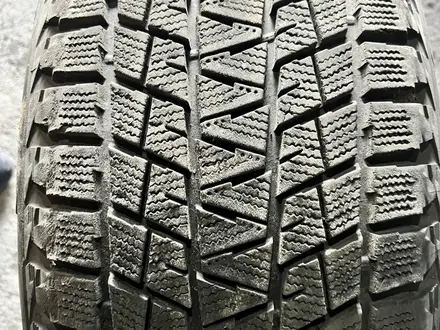 285-50-20 Bridgestone зима 1 штука! за 15 000 тг. в Алматы