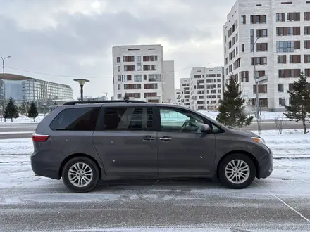 Toyota Sienna 2015 года за 14 200 000 тг. в Астана – фото 4